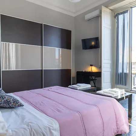 Bed and Breakfast Tra L'Etna E Il Mare Via Oberdan Catania Exterior foto