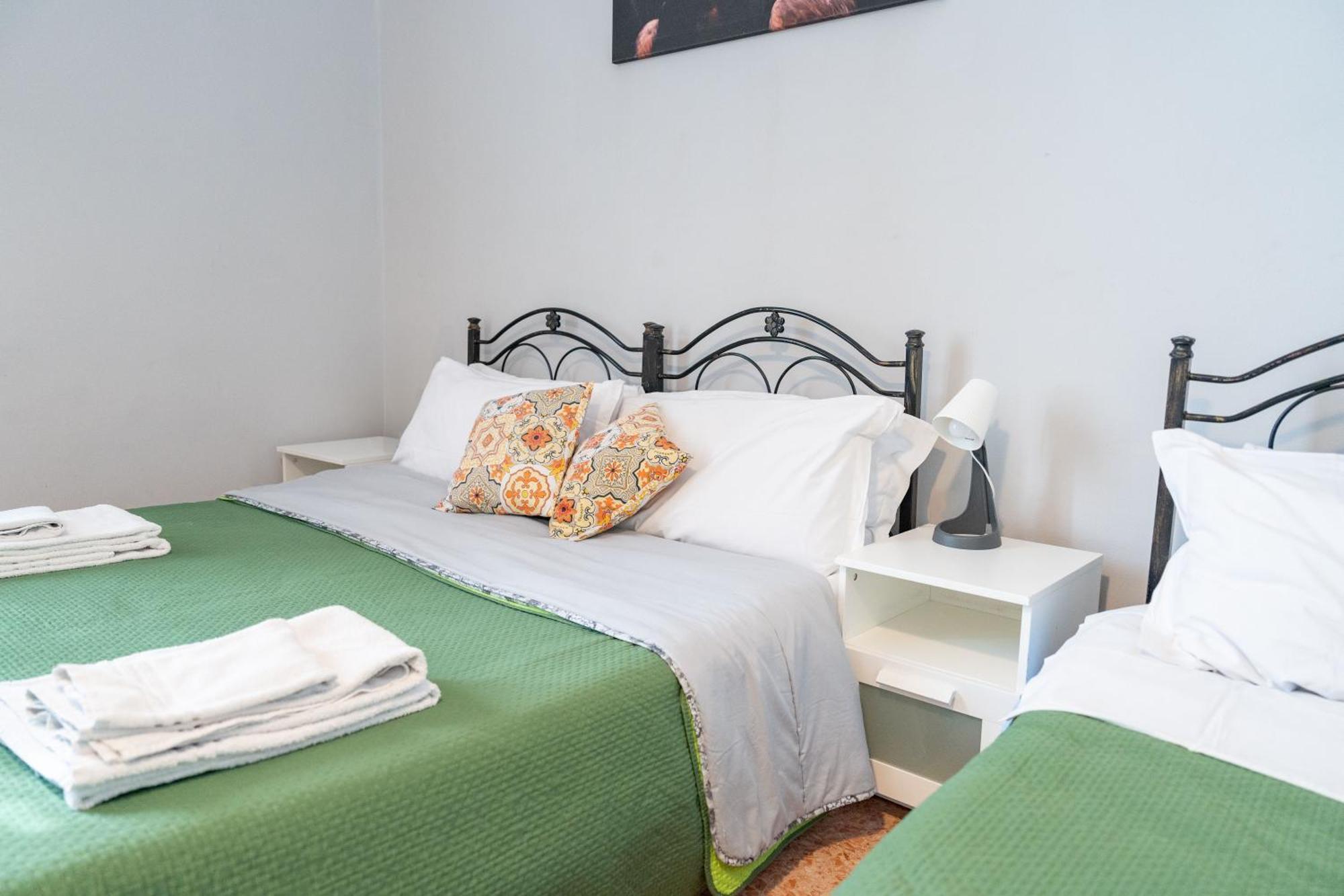 Bed & Breakfast Tra L'etna E Il Mare Via Oberdan *