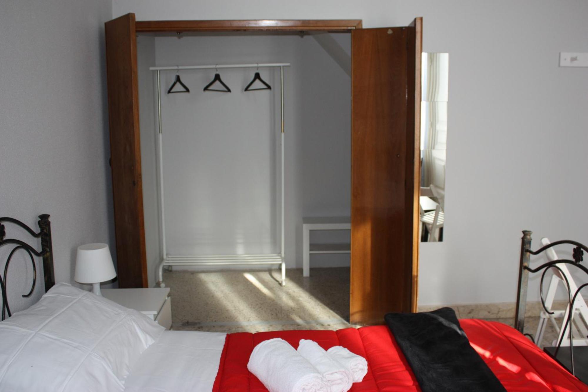 Bed & Breakfast Tra L'etna E Il Mare Via Oberdan Catania